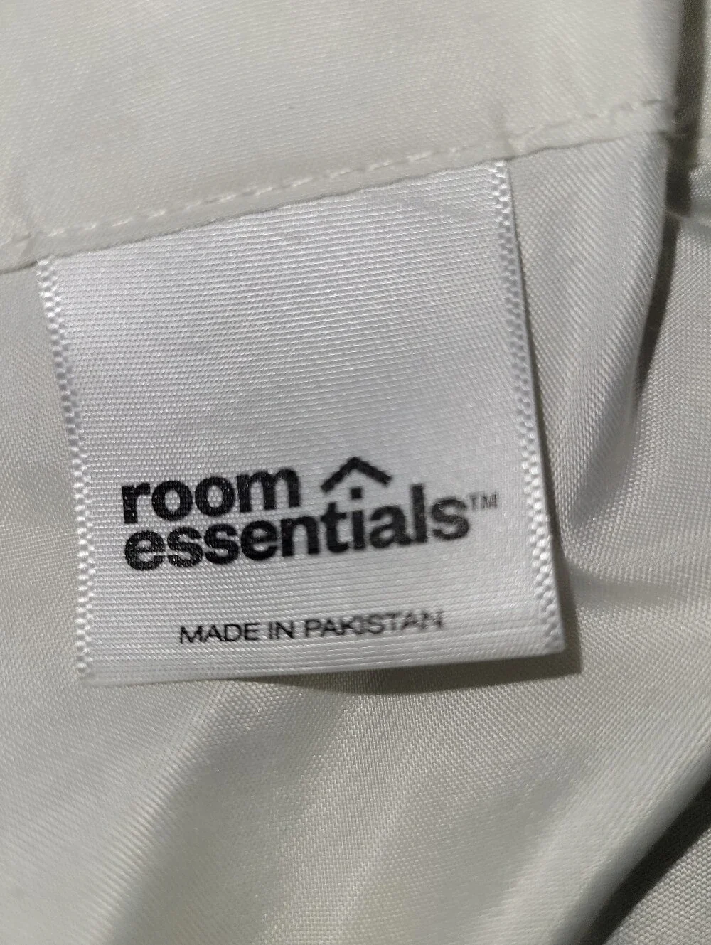 Room Essentials great gently